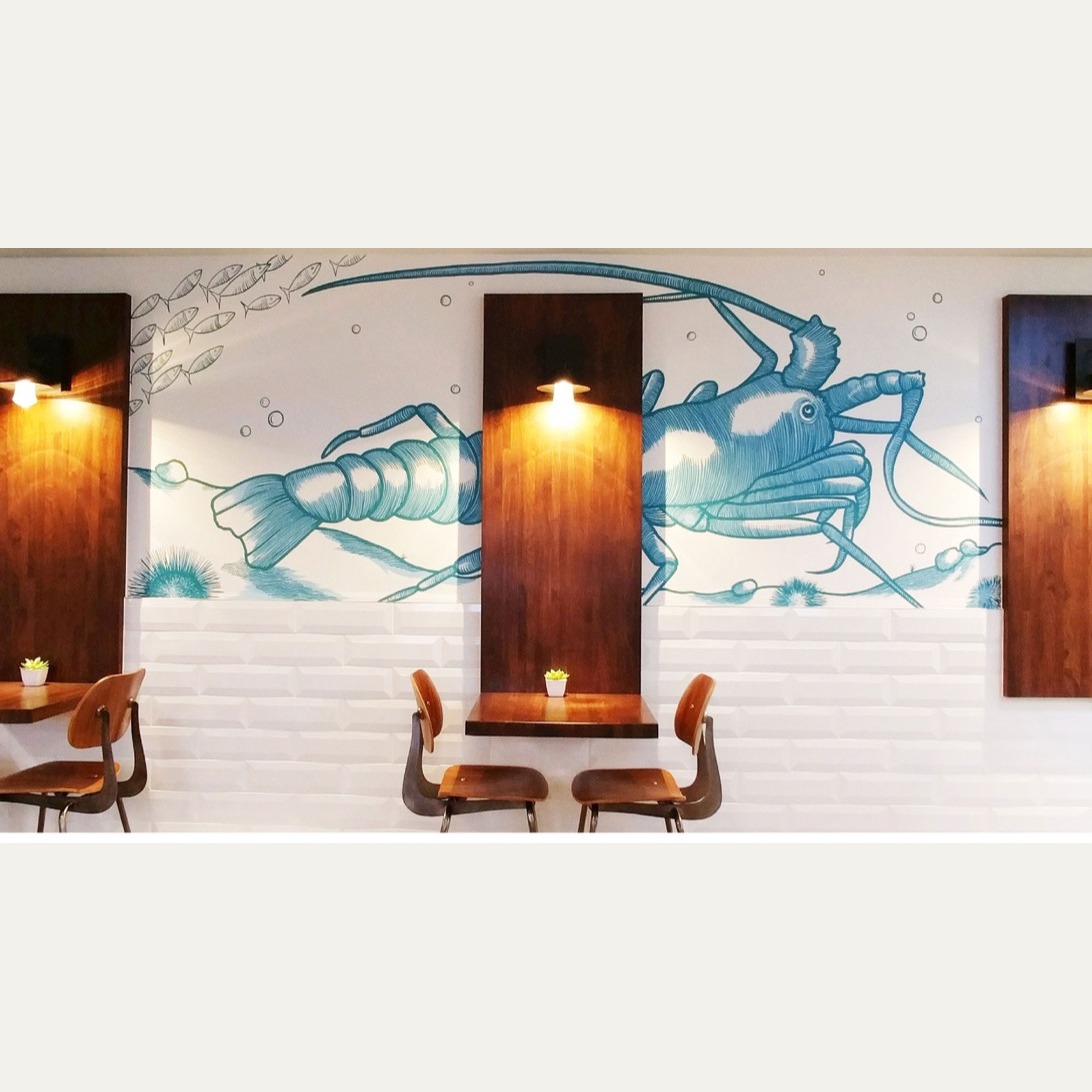 Original Prawn underwater mural and restaurant interior